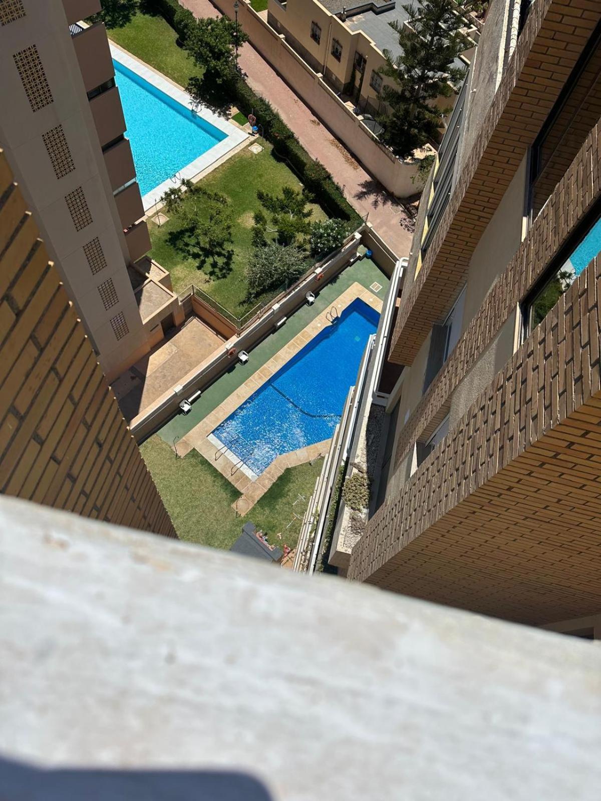 Estudio Atico En Urbanizacion